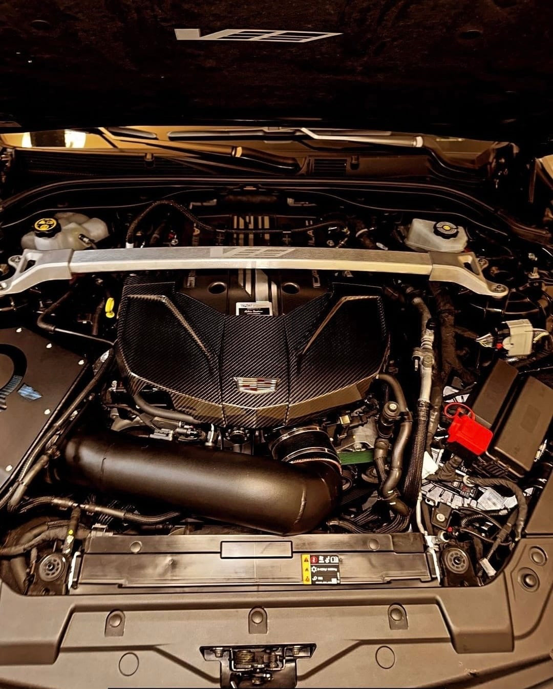 2020+ Cadillac CT5 Sport / CT5-V / CT5-V Blackwing | CARBON FIBER Engine Cover Replacement
